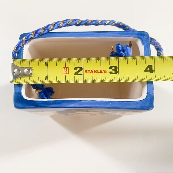 Christmas Ceramic Blue Gift Bag Planter Snowman Holidays Decoration Winter Time - Picture 5 of 6